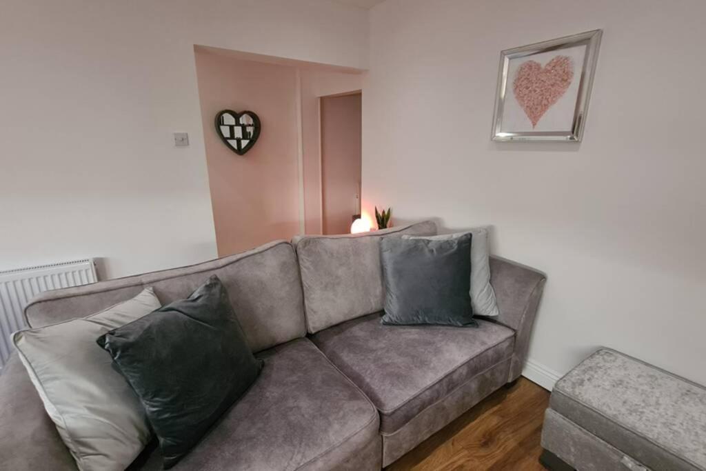 Crystal Cottage - 5 Min Walk From Holmfirth Town Centre Екстер'єр фото